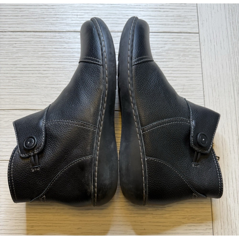 Clarks Collection Leather Ankle Boots Ashland Pine Black Zip Close Button Detail
